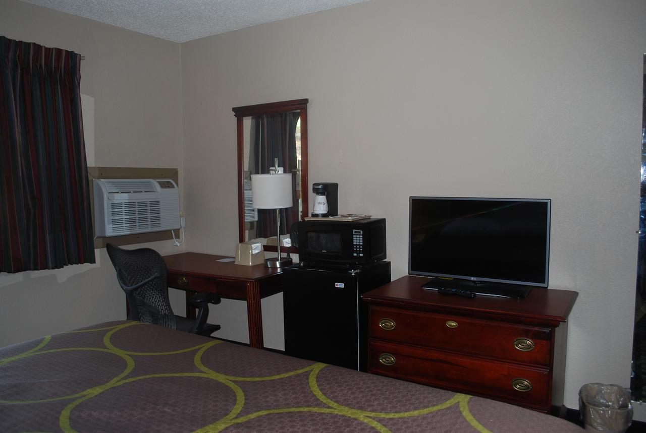 Motel Super 8 By Wyndham Warner Robins Exterior foto